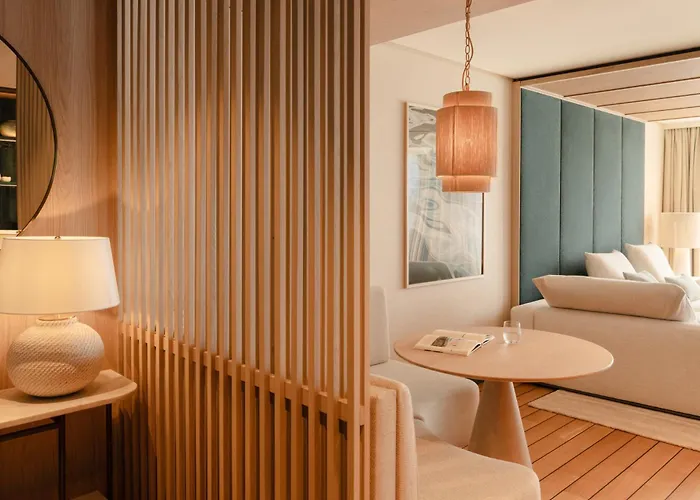 Hermitage Lake Lucerne - Beach Club & Lifestyle Hotel